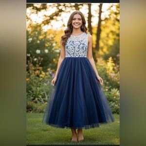 NWT! AMAZON Brand Blue and White Lace Tulle Lace Dress